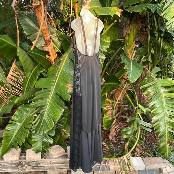 Vintage lace, Insat nylon gown - Picture 4 of 7